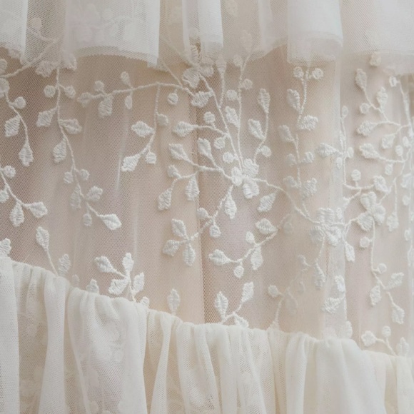 BHLDN Tulle Wedding Gown, Anthropologie, Brand New, Ivory - Picture 6 of 7